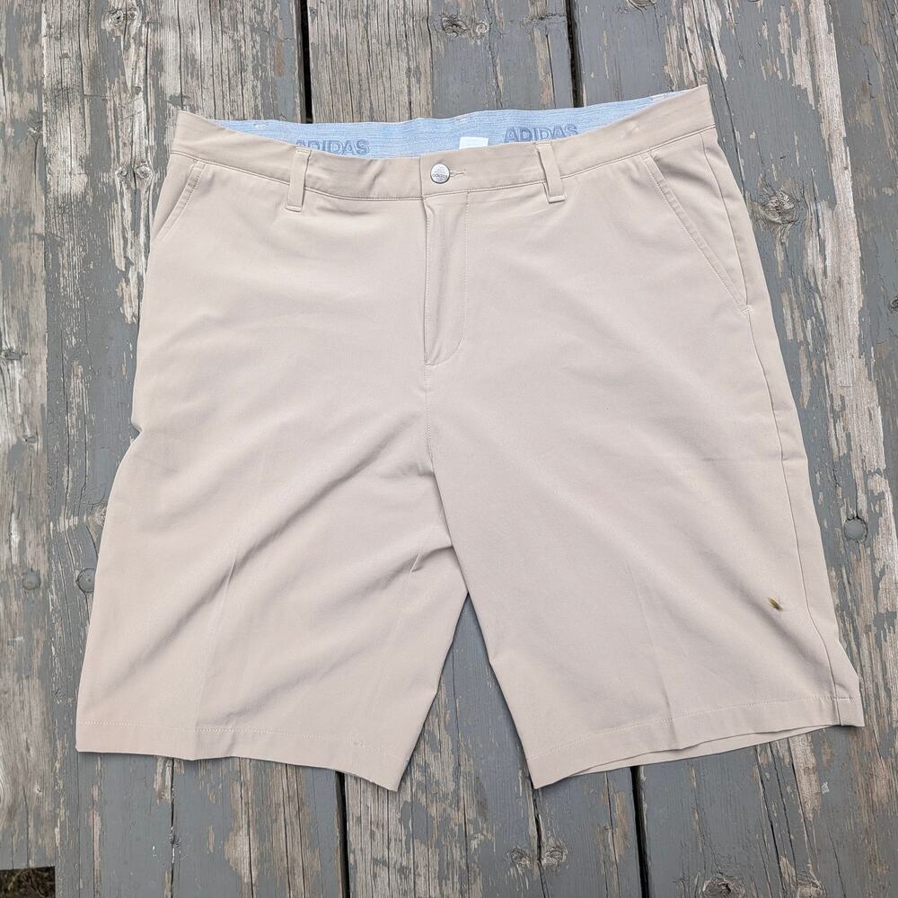 Adidas Golf Shorts Mens 36 Khaki Beige Performance Tech Golfcore Dadcore - Picture 2 of 8